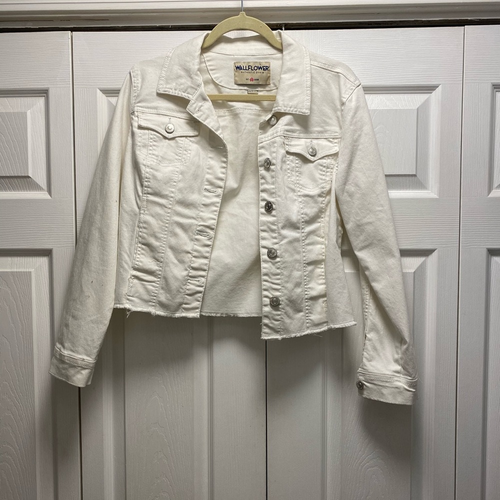 NWOT White jean jacket